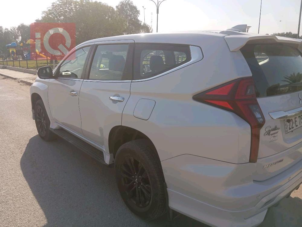Mitsubishi Pajero Sport